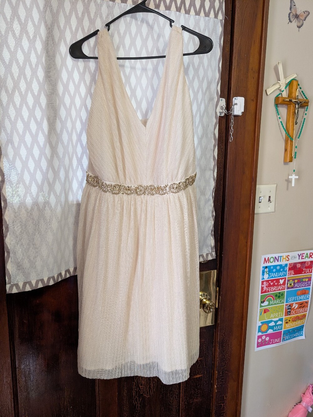 Ivory Sleeveless V-Neck Party Dress with Embellished Waist